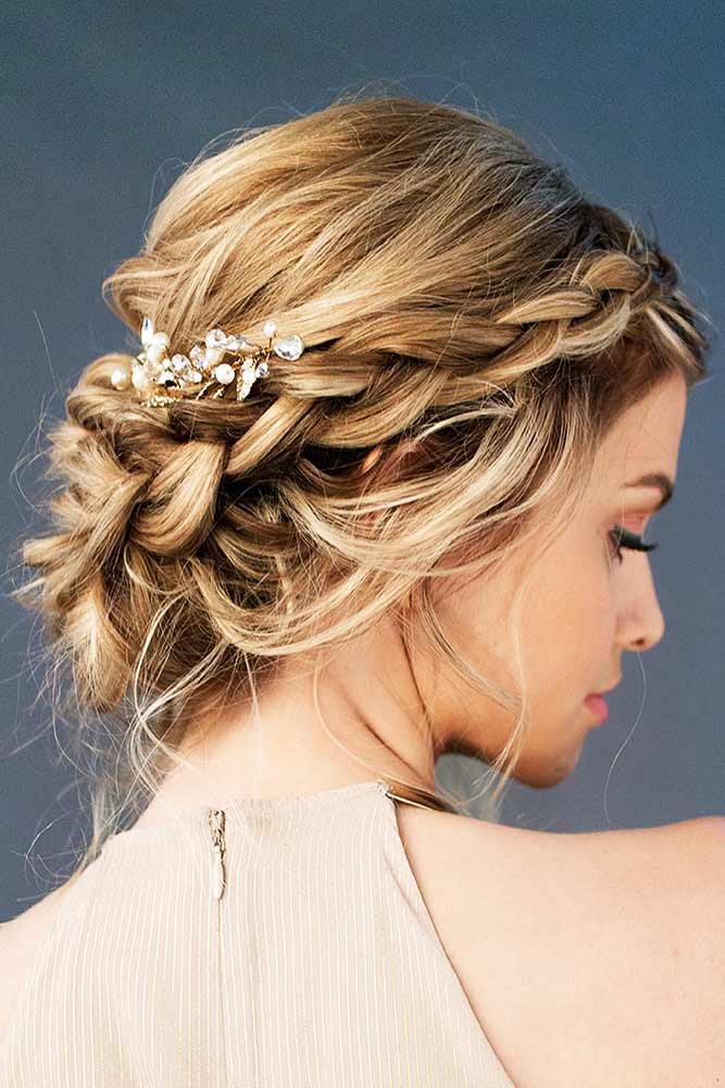 Beautiful Chignon Hairstyles With Braids Picture 6