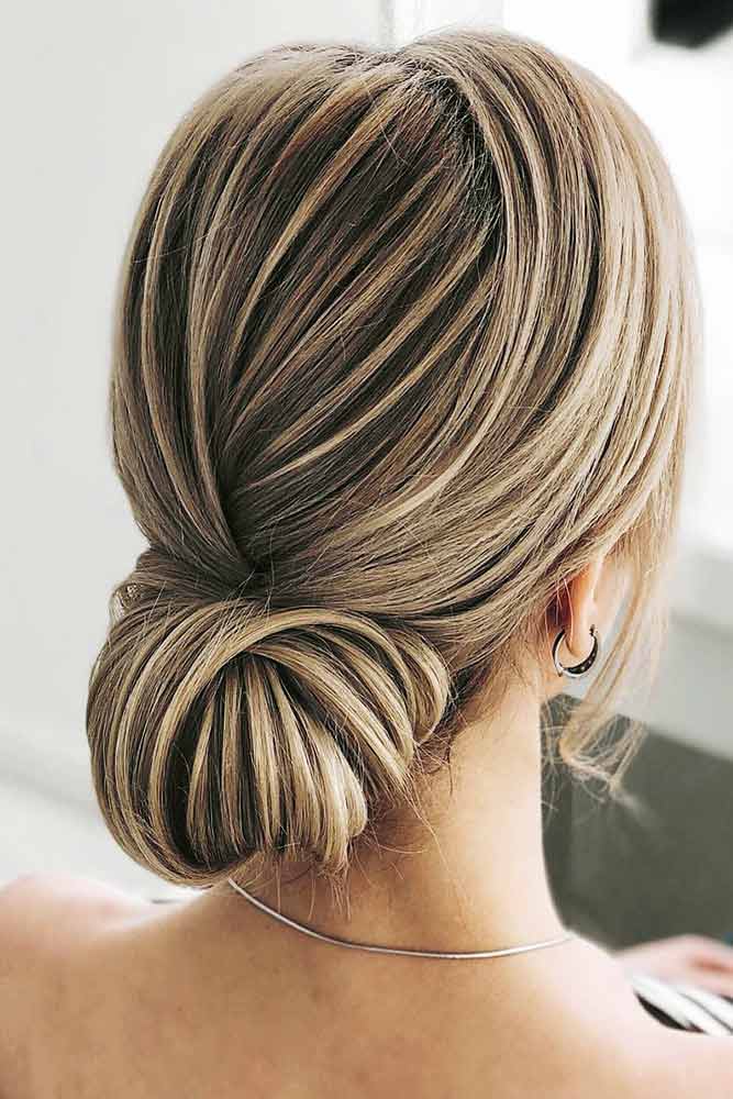 Chignon Hairstyles For Every Day Picture 3