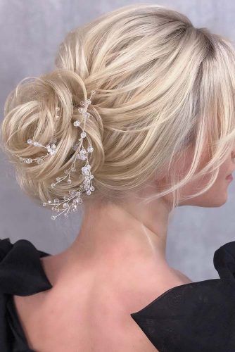 Fantastic Chignon Hairstyles For Feminine And Stylish Women