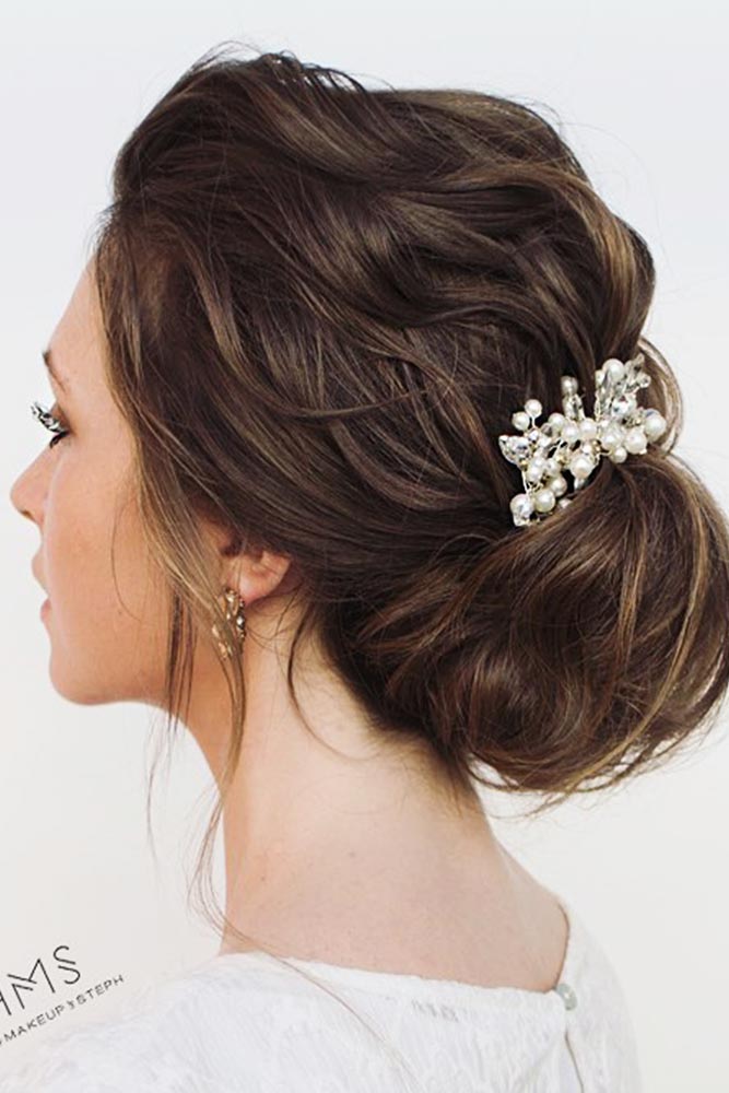 Amazing Chignon Hairstyles for Special Evenings Picture 1