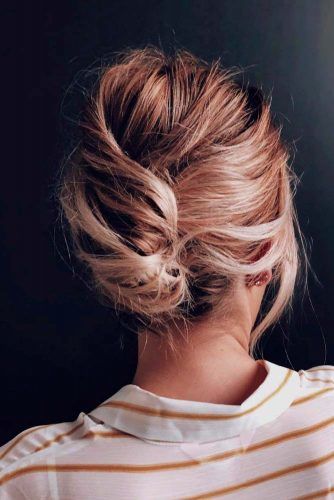 Messy Shell Bun #bunhairstyles #messyhairstyles