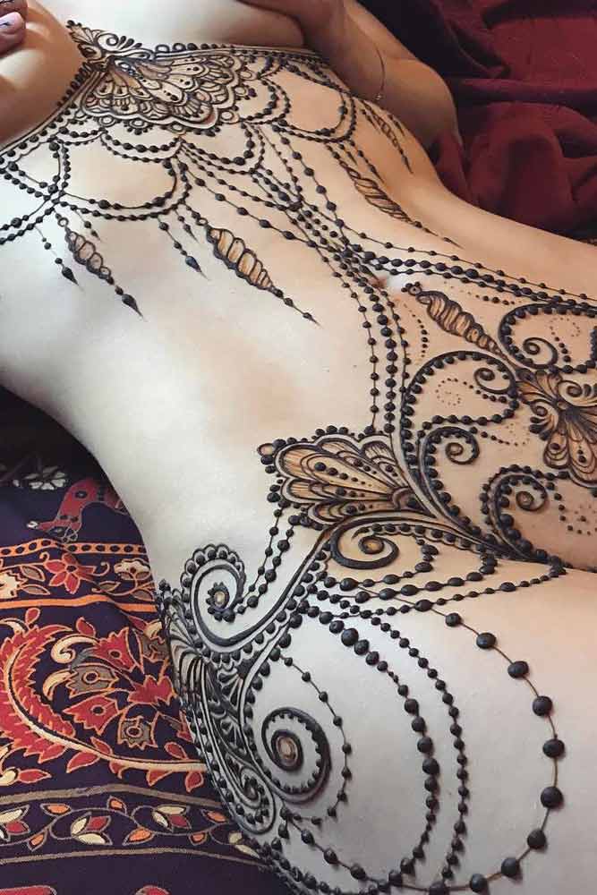 Beautiful Belly Henna Tattoo Idea #bellytattoo