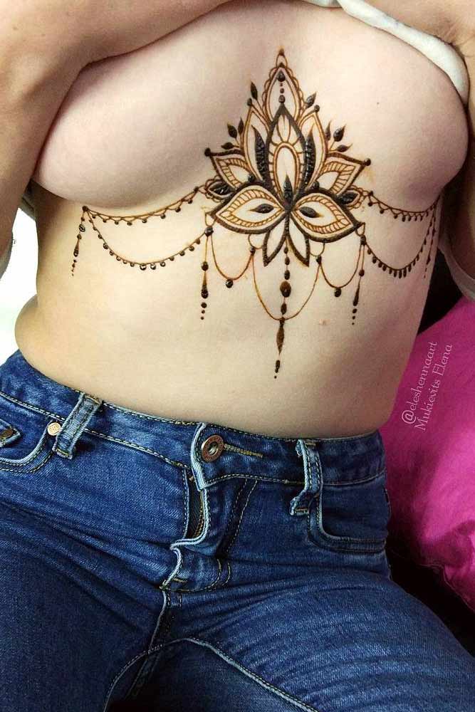 Underbreast Henna Tattoo With Lotus Flower #lotustattoo #underbreasttattoo #sternumtattoo