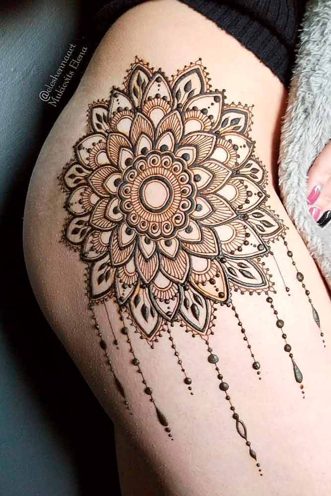 Lower body Henna Tattoo Picture 1