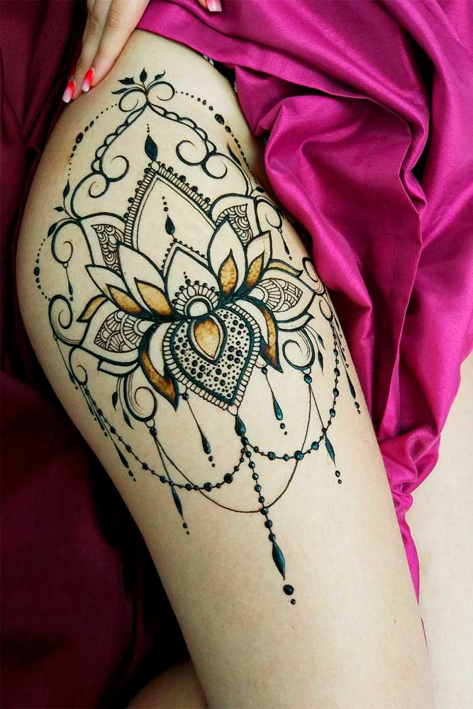 Lower body Henna Tattoo Picture 2