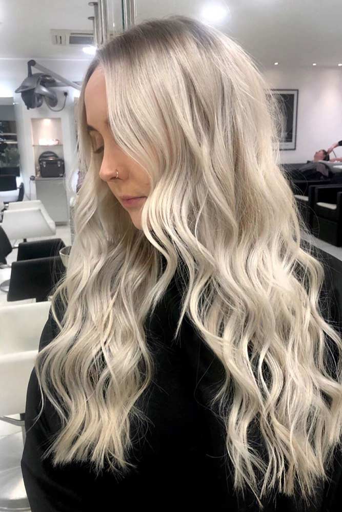 Long Wavy Blonde Hairstyle #longhair #blondehair