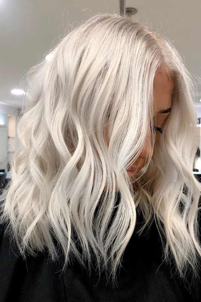 Medium Length Platinum Blonde Hair #mediumhair #wavyhair