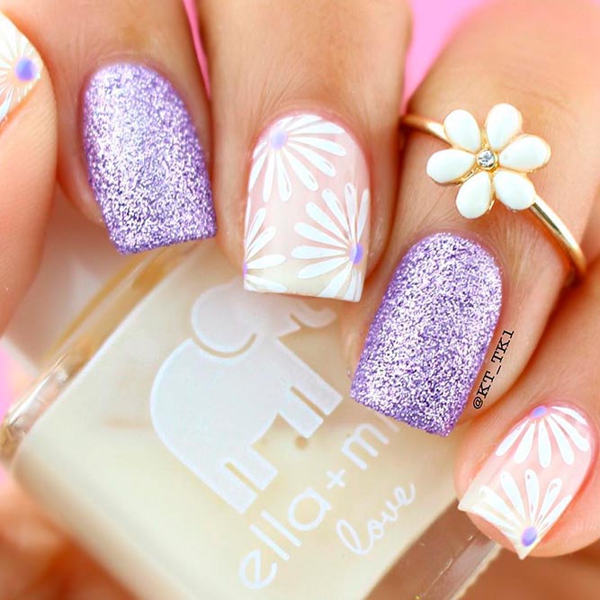 Sparkly Glitter Purple Nails #glitternails #flowersnails