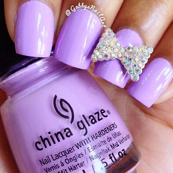 Beautiful Pastel Purple Nails Picture 3