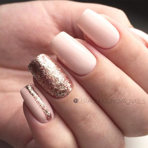 gold color nails