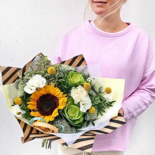 Funny Sunflowers For A Nice Day: Designer Bouquet #sunflower #nature #sunflowerbouquet