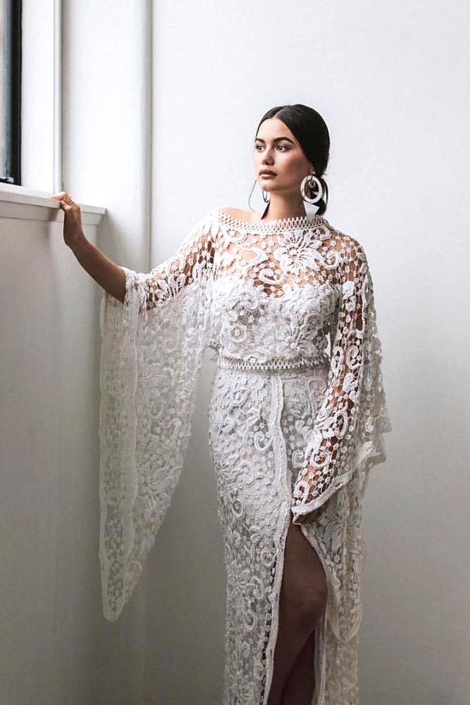 Gypsy Dress With Embroidery #bohostyle #longsleeves #laceweddingdress