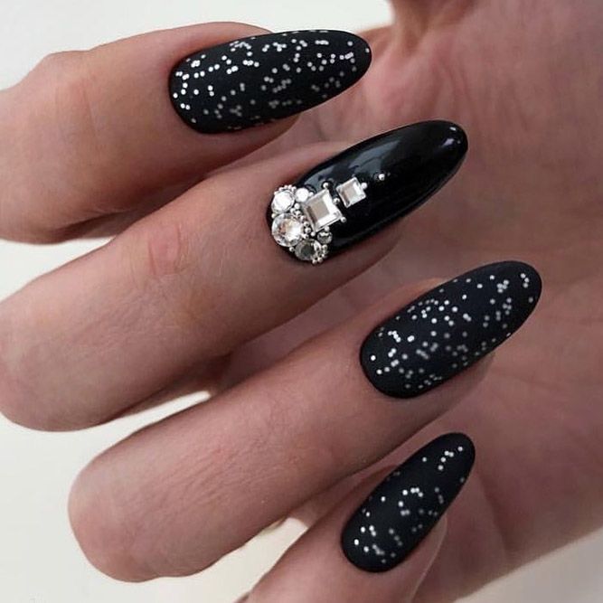 Black Glitter Nails With Rhinestones #glitter #mattenails