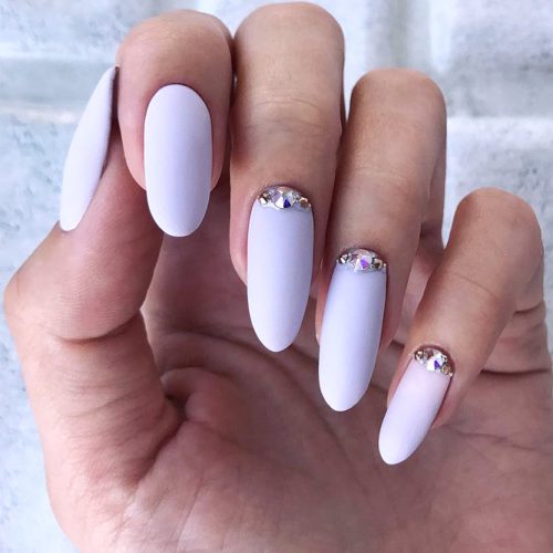 30+ Cute Designs For Oval Nails To Rock Anywhere