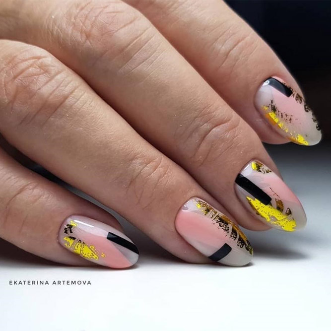 Oval Shaped Nails With A Bright Foil Design #foilnails #patternednails