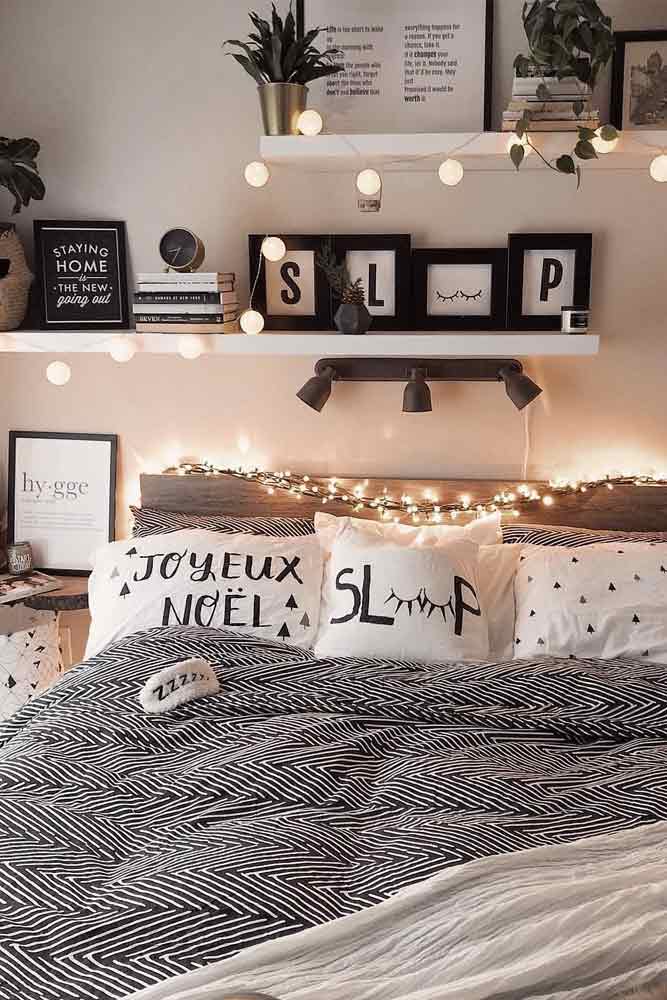 27 Cozy Decor Ideas With Bedroom String Lights