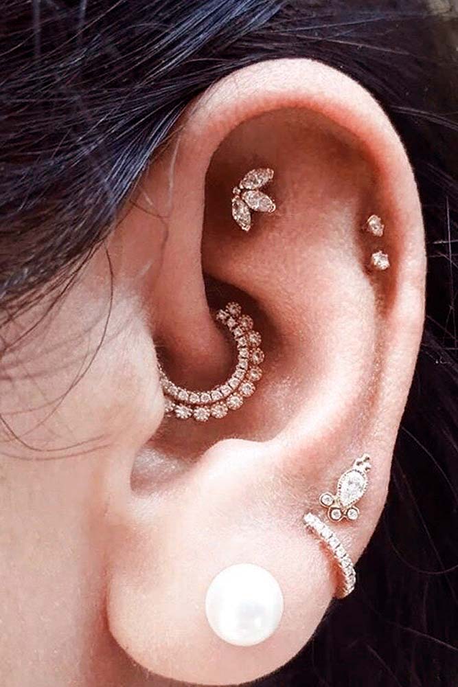 Helix (Cartilage) And Daith Piercings #helixearpiercings #daithpiercing