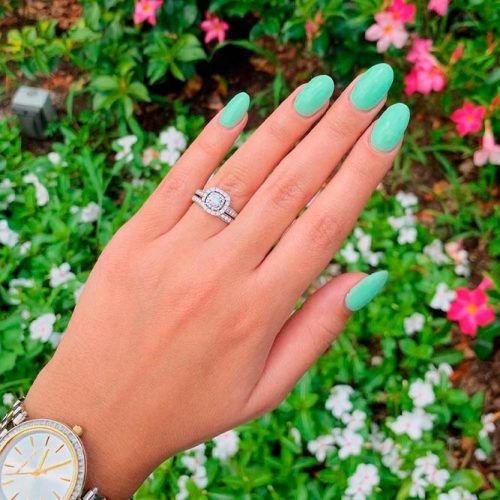 Pale Green Nails #purenails #greennails