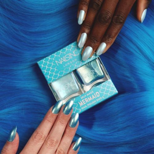 Mermaid Blue Shades To Think About The Sea #almondnails #bluenails #shimmernails #mermaidnails