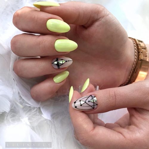 Neon Yellow For Summer Pool Party #almondnails #yellownails