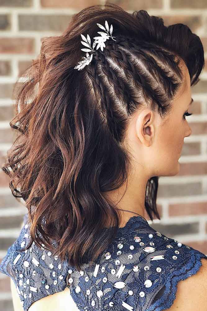 Cool And Daring Faux Hawk Hairstyles For Women