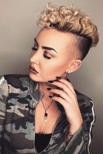 24 Cool And Daring Faux Hawk Hairstyles For Women