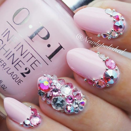 Beautiful Nails With Royal Rhinestones #pinknails #rhinestonesnails