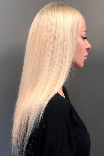 Blonde Straight Hair Style #blondehair #sleekhairstyles