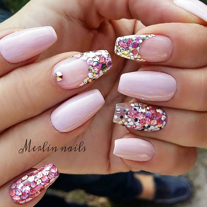 Fancy Nail Design Decorated With Large Sequins #pinknails #longnails #coffinnails #glitternails #frenchtips #sequinsnails