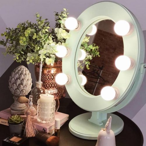 Oval Vanity Makeup Mirror With Bubble Lights #ovalmirror #bubblelights