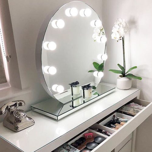 Round Vanity Makeup Mirror #roundmirror #bubblelamps