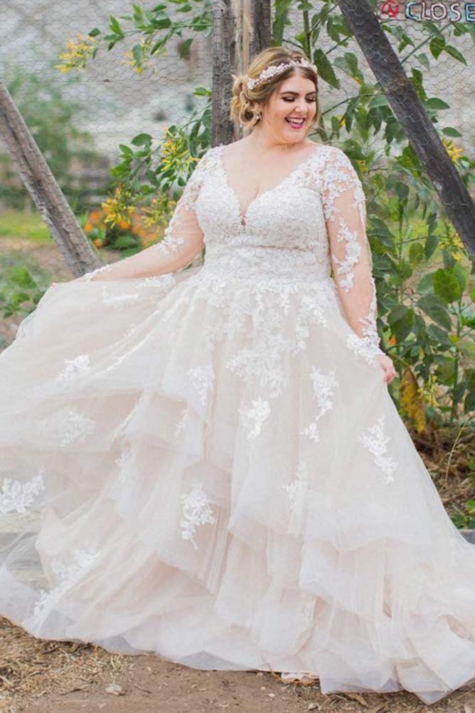 plus size wedding dresses with sleeves and color