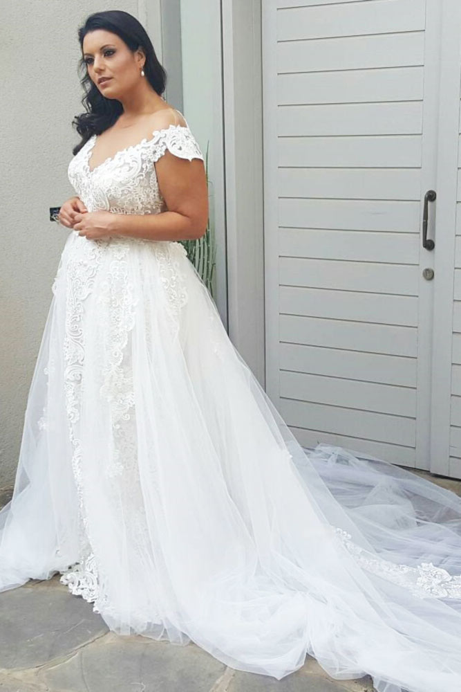 casual white plus size wedding dress