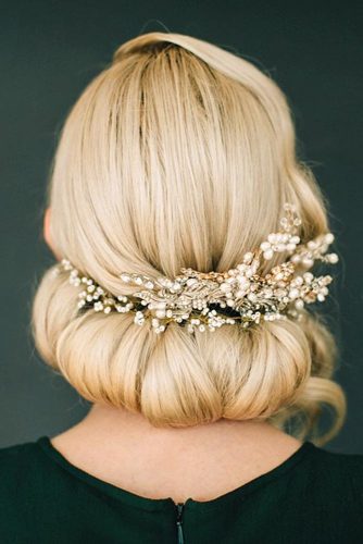 Greek Style Updo For A Special Occasion #blondehair #hairaccessory