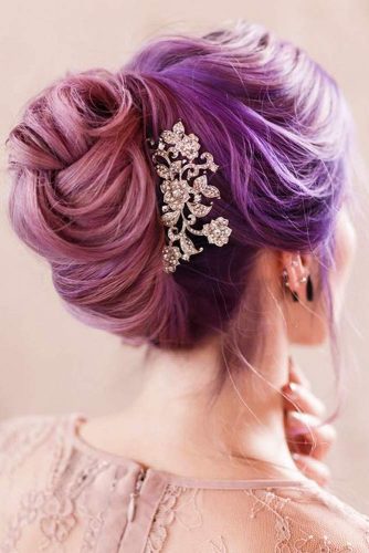 Beautiful Pastel Purple Updo To Accentuate Your Femininity #purplehair #hairaccessory