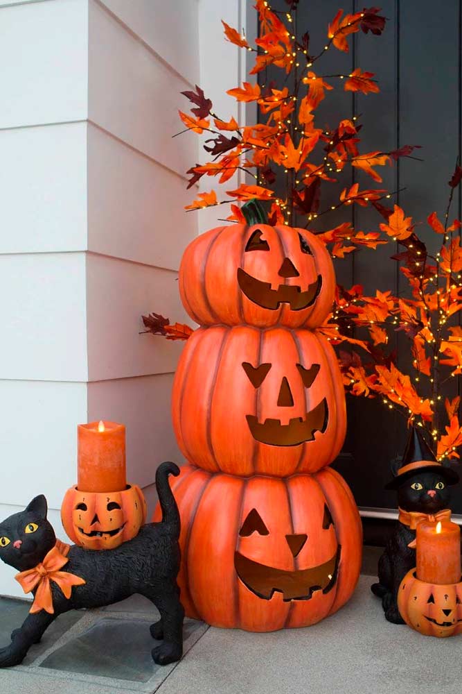 Scary Pumpkin Topiary #halloweendecoration #falloutdoor #outdoordecoration