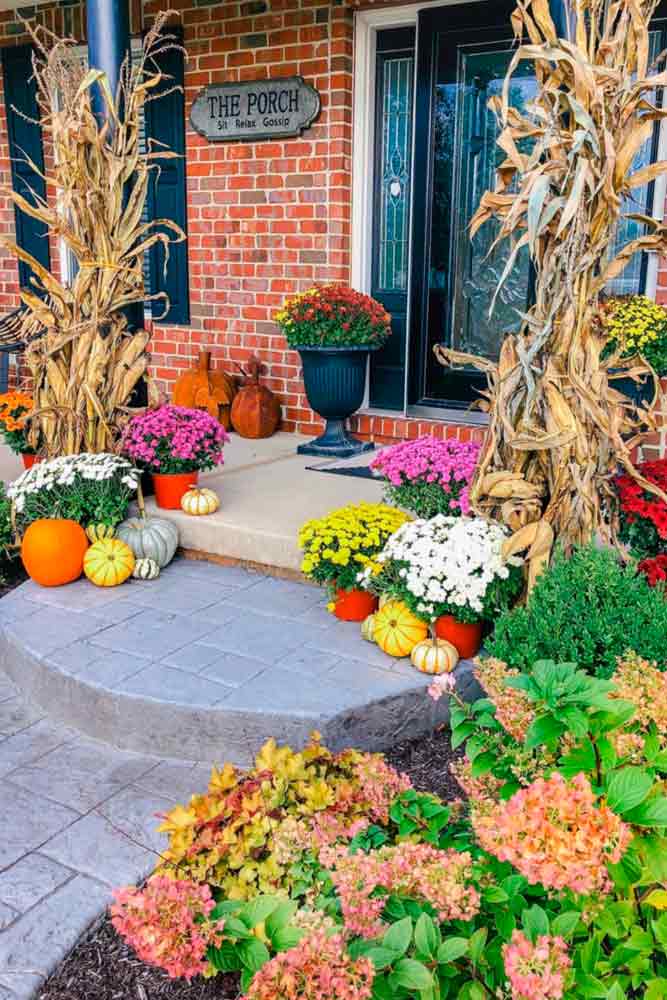 Fall Floral Décor For Your Porch #homedecor #outdoordecor