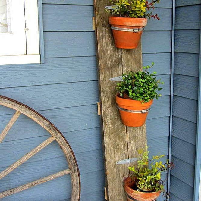 Front Porch Organization With Flower Pots #plants #pots