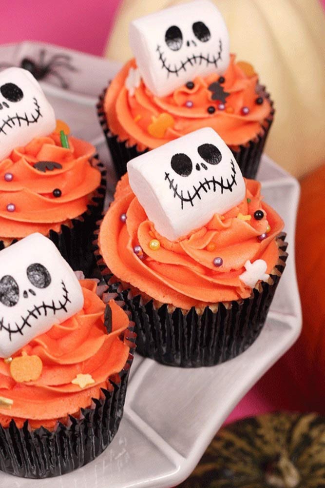 Monster Pumpkin Cupcake Idea #monstercupcake