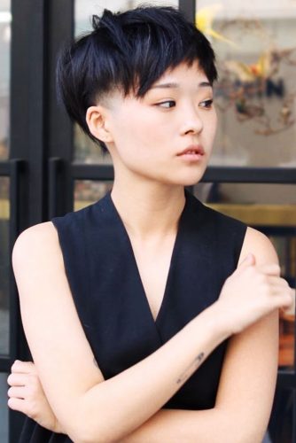 18 Glamorous Bowl Cut Looks To Steal Right Now