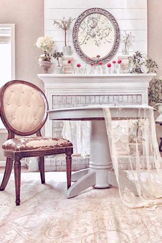 Old Elegance For French Country Interior #oldworlddecor #vintagedecor