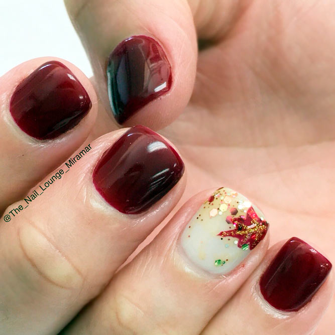 Sparkly Leaf On Accented Finger #fallnails #glitternails