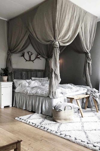 Canopy Bed Designs That Will Elevate Your Bedroom - Glaminati