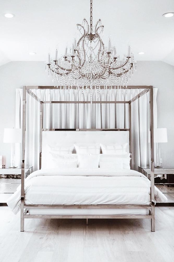 Mirror Furniture Canopy Bed For Glam Bedroom #moderncanopybed #mirrorbed
