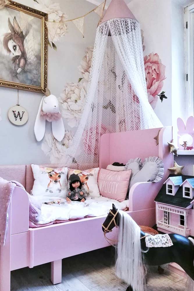 Kids Canopy Bed For Girly Bedroom #pinkcanopybed