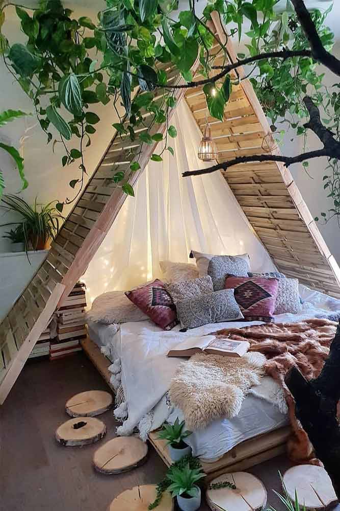 Boho Bedroom With Cabin Bedroom #stringlights