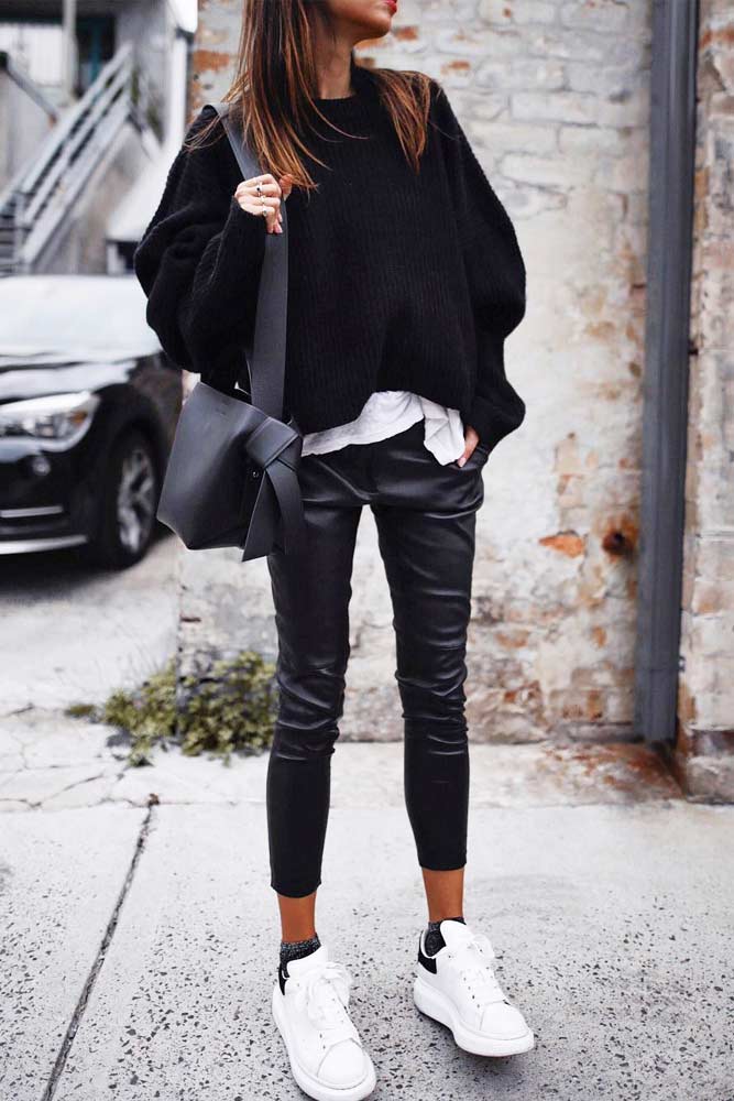 Black Oversize Sweater #blacksweater #oversizesweater