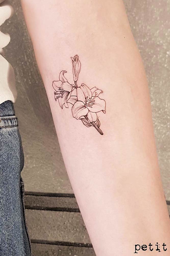 220 Flower Tattoos Meanings and Symbolism 2023 Different Type of Designs   Ideas