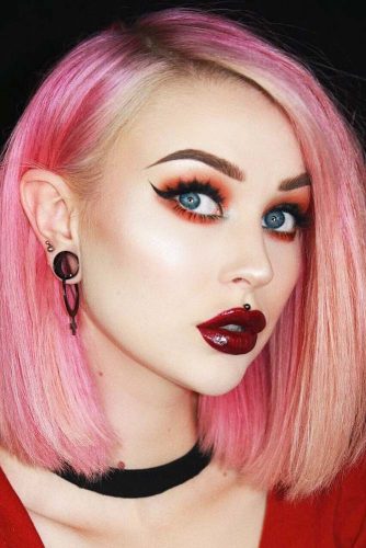Modern Goth Makeup With Red Lips #redlipgloss #eyeliner