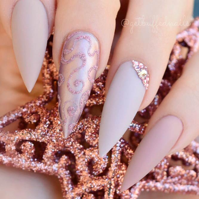 Bling Metallic Mauve Nail Design With Sandy Art Pattern #stilettonails #mattenails